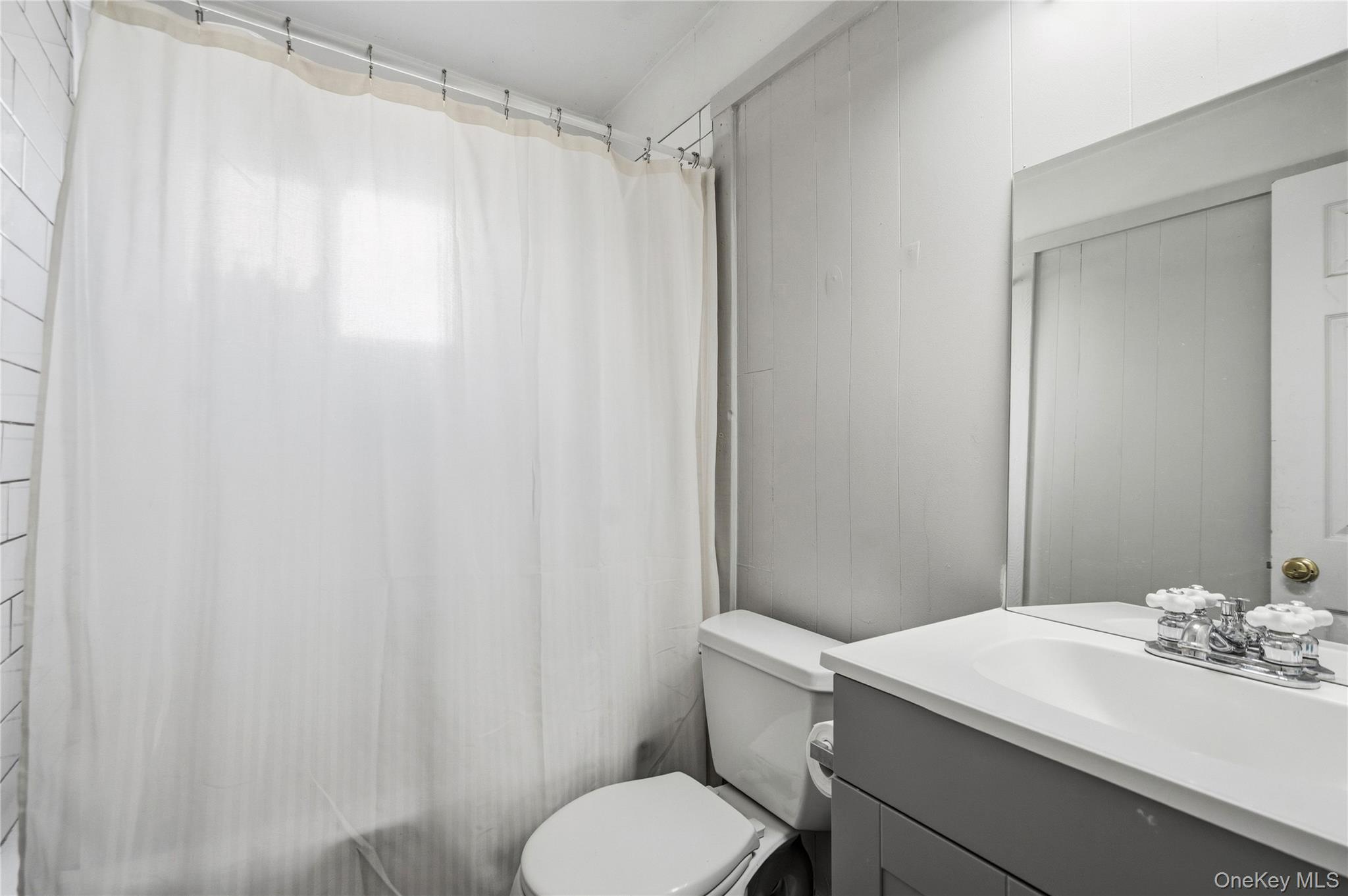 78 Robert Street Property Photo 12