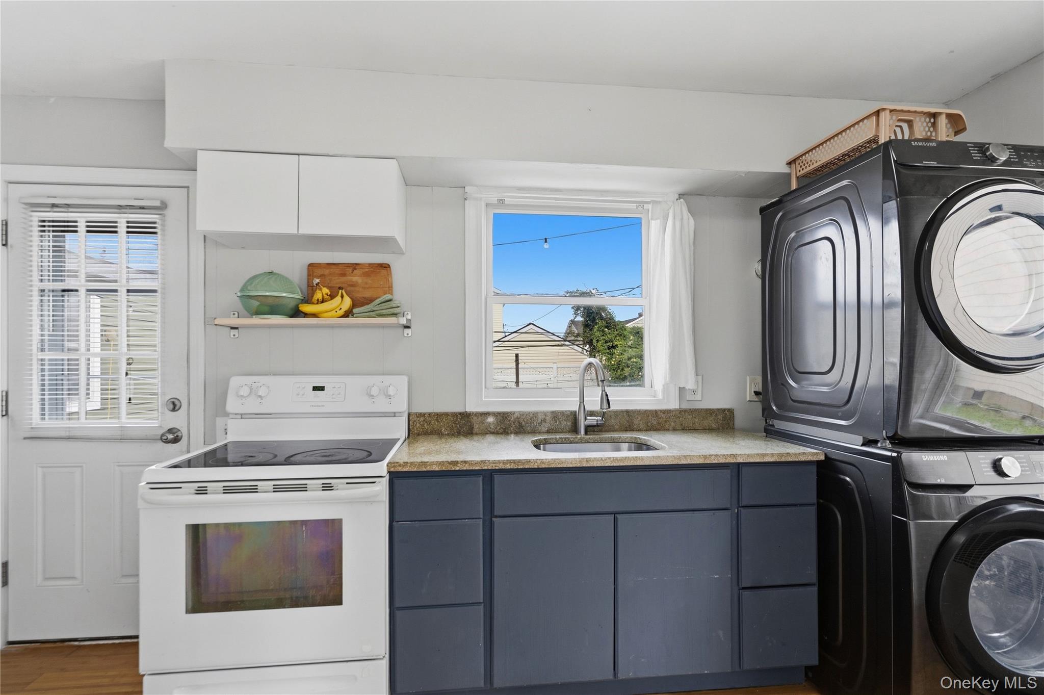 78 Robert Street Property Photo 13