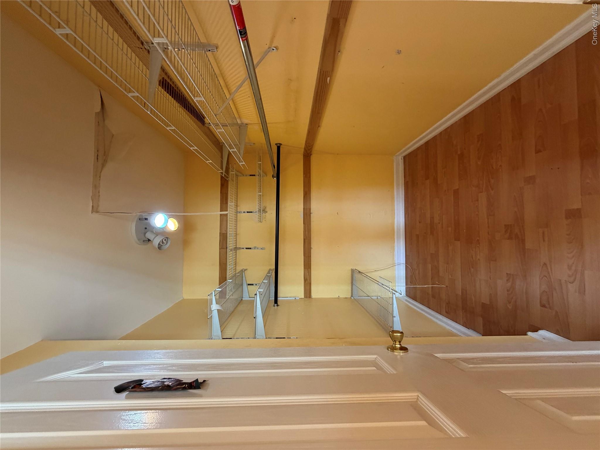 568 Park Avenue Property Photo 13