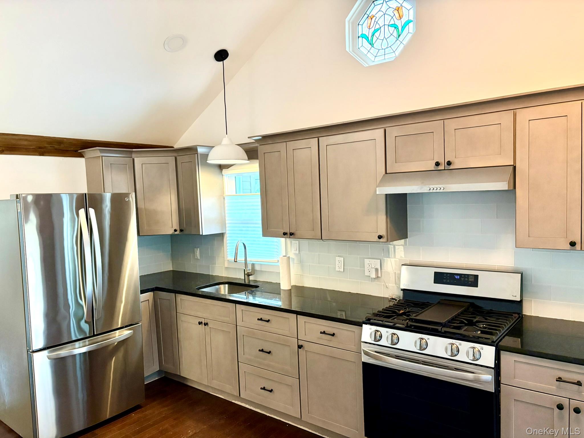 53 Rock City Road Property Photo 9
