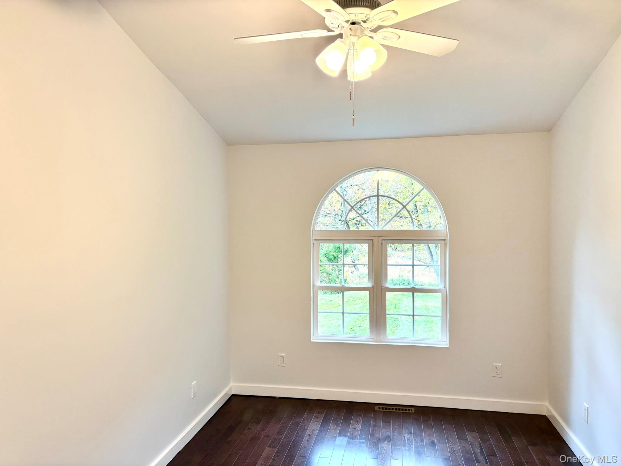 53 Rock City Road Property Photo 15