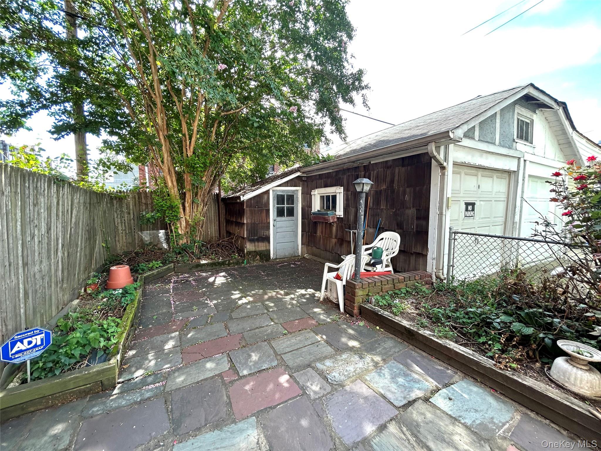 42-50 Gleane Street Property Photo 17