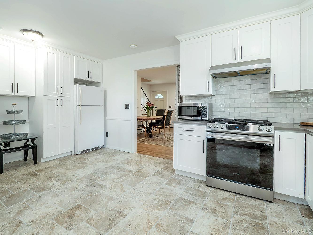 19 Elm Street Property Photo 1