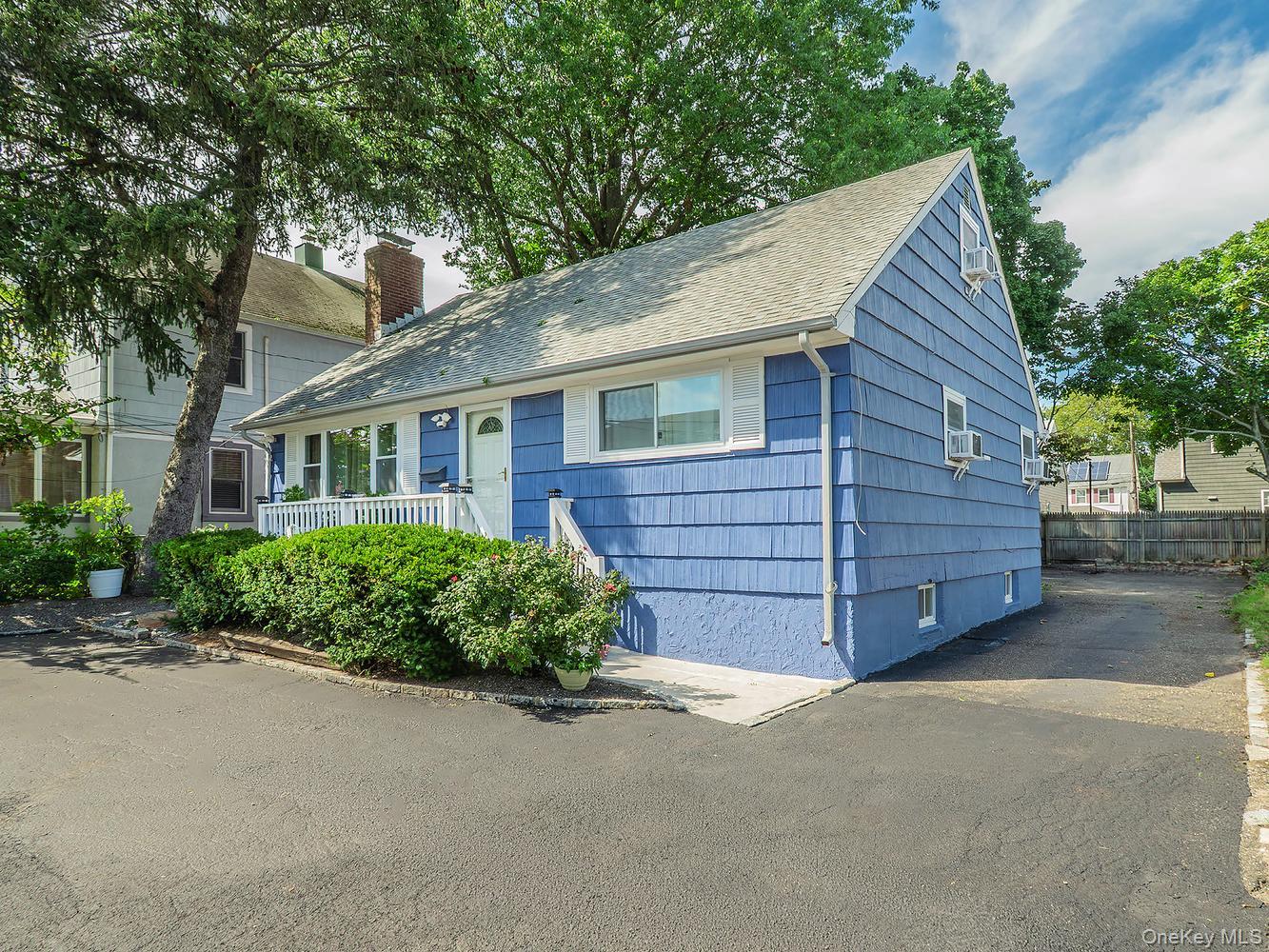 19 Elm Street Property Photo 11