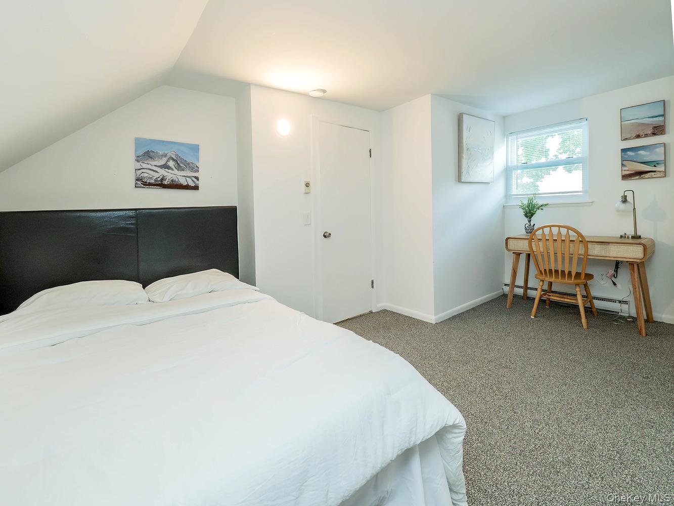 19 Elm Street Property Photo 20