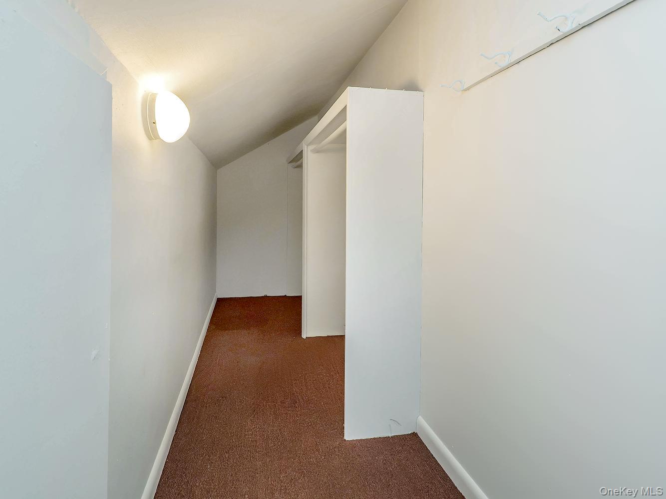 19 Elm Street Property Photo 26