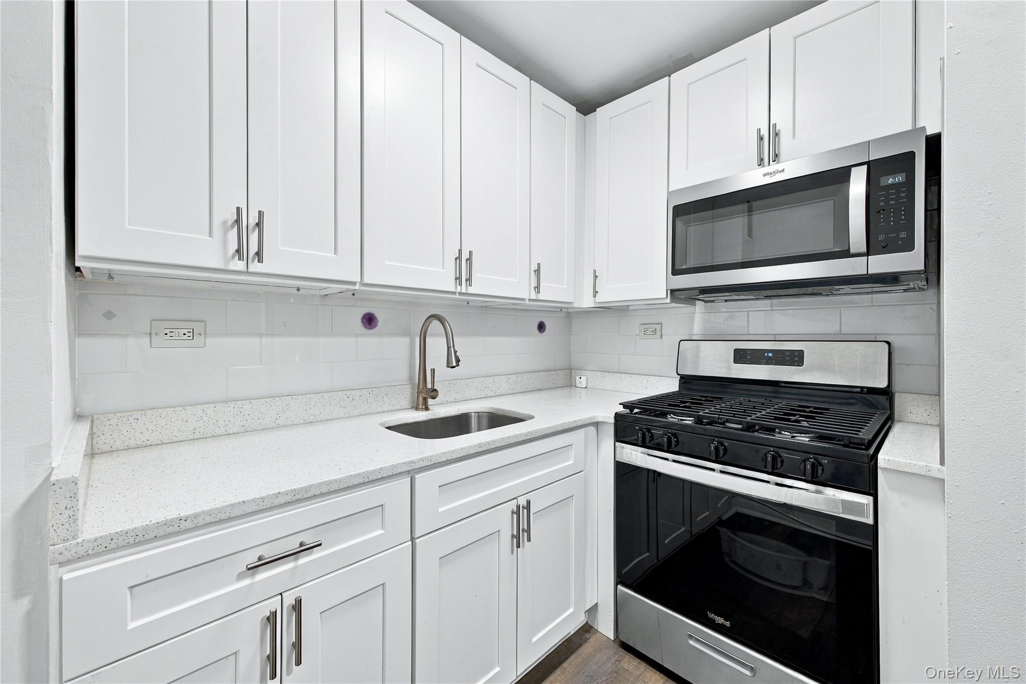 164-20 Highland Avenue 7j Property Photo 4