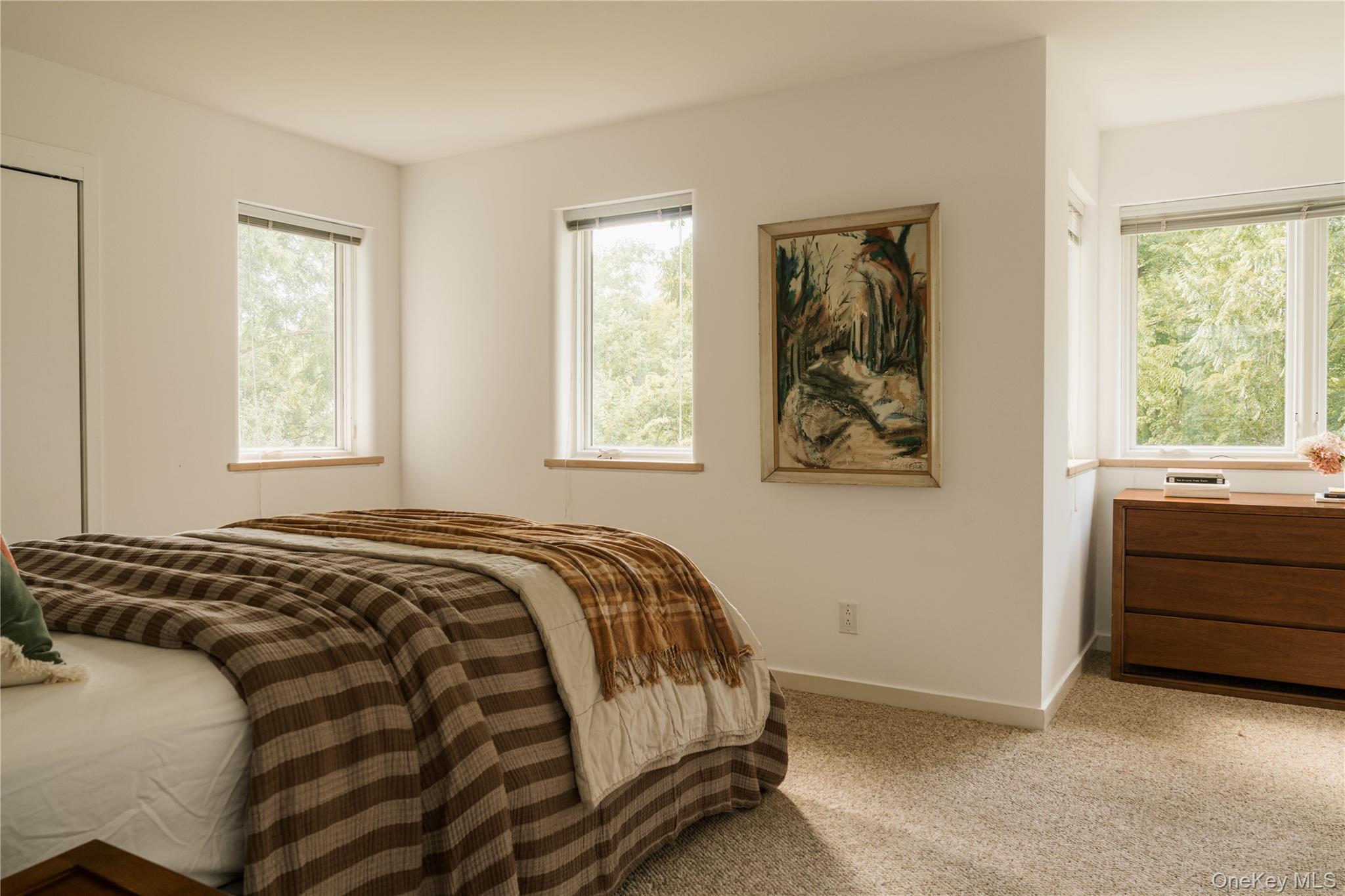 596 Hurley Avenue Property Photo 33