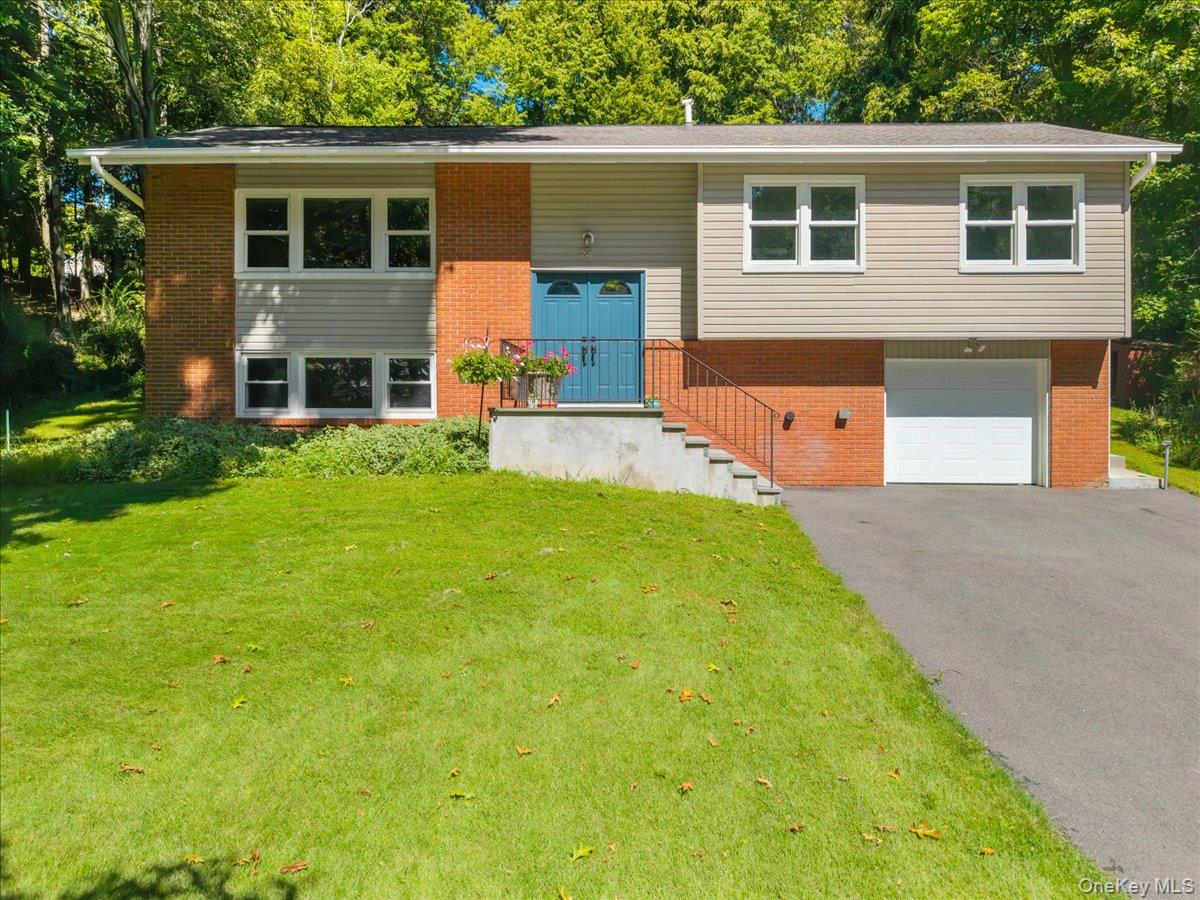 24 Willow Place Property Photo 4