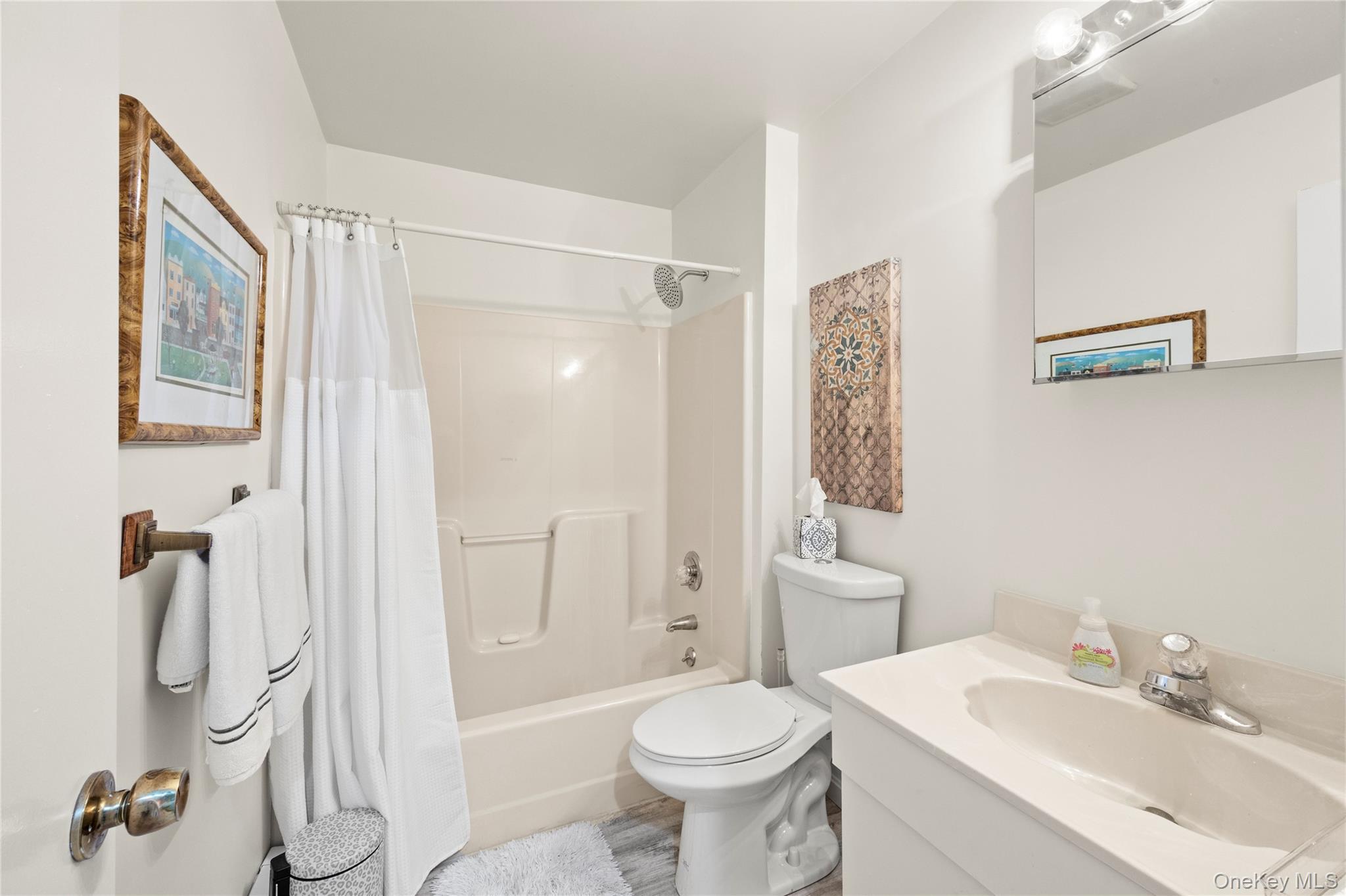 7 Holly Lane Property Photo 34