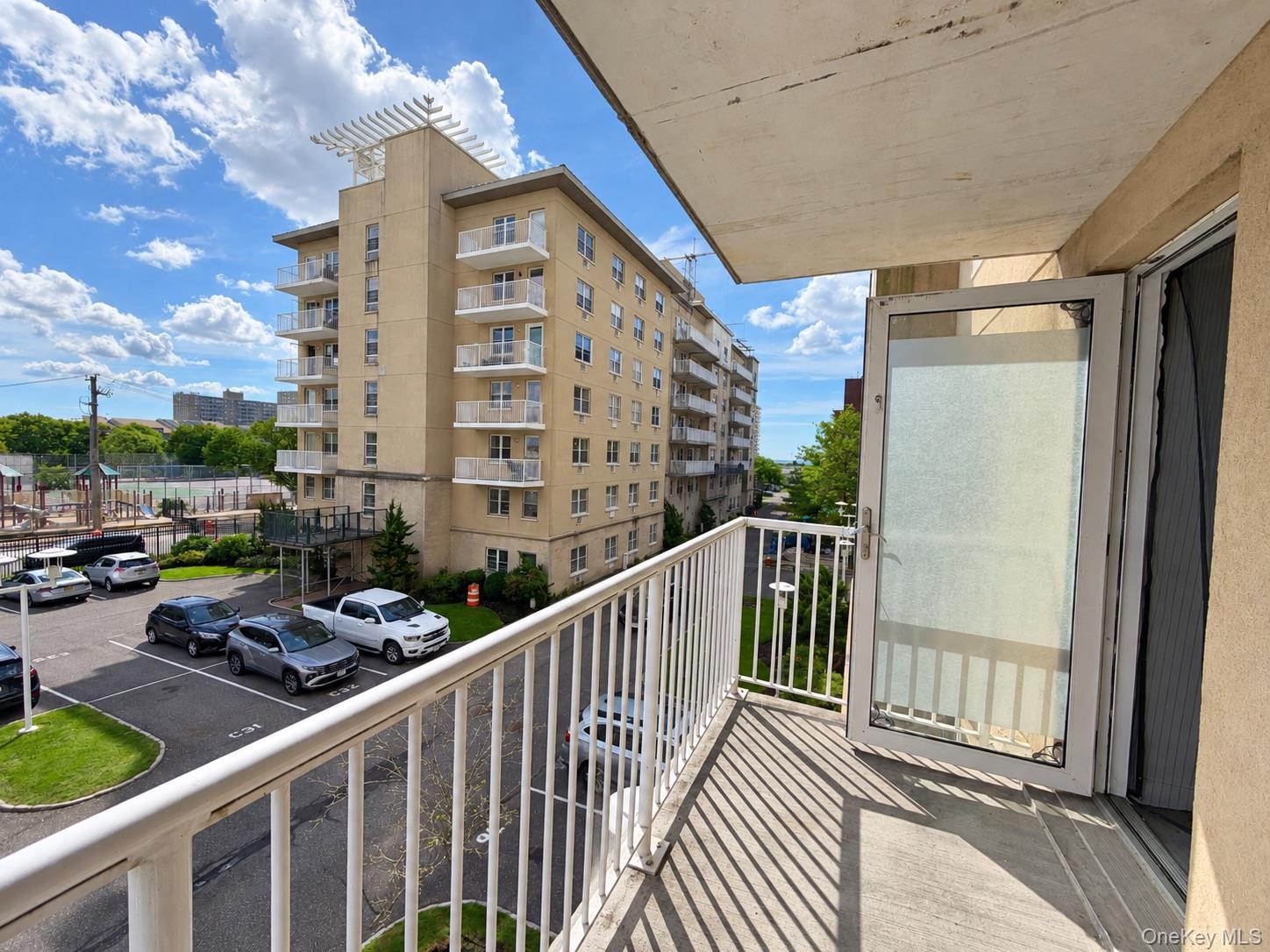 260 Beach 81st Street 3d Property Photo 16