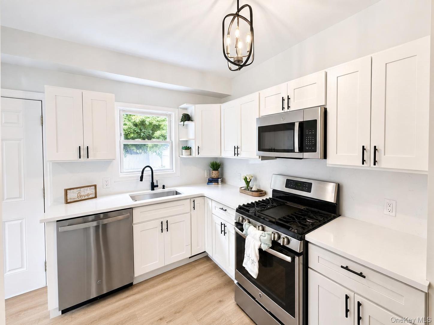 10 Field Street Property Photo 11
