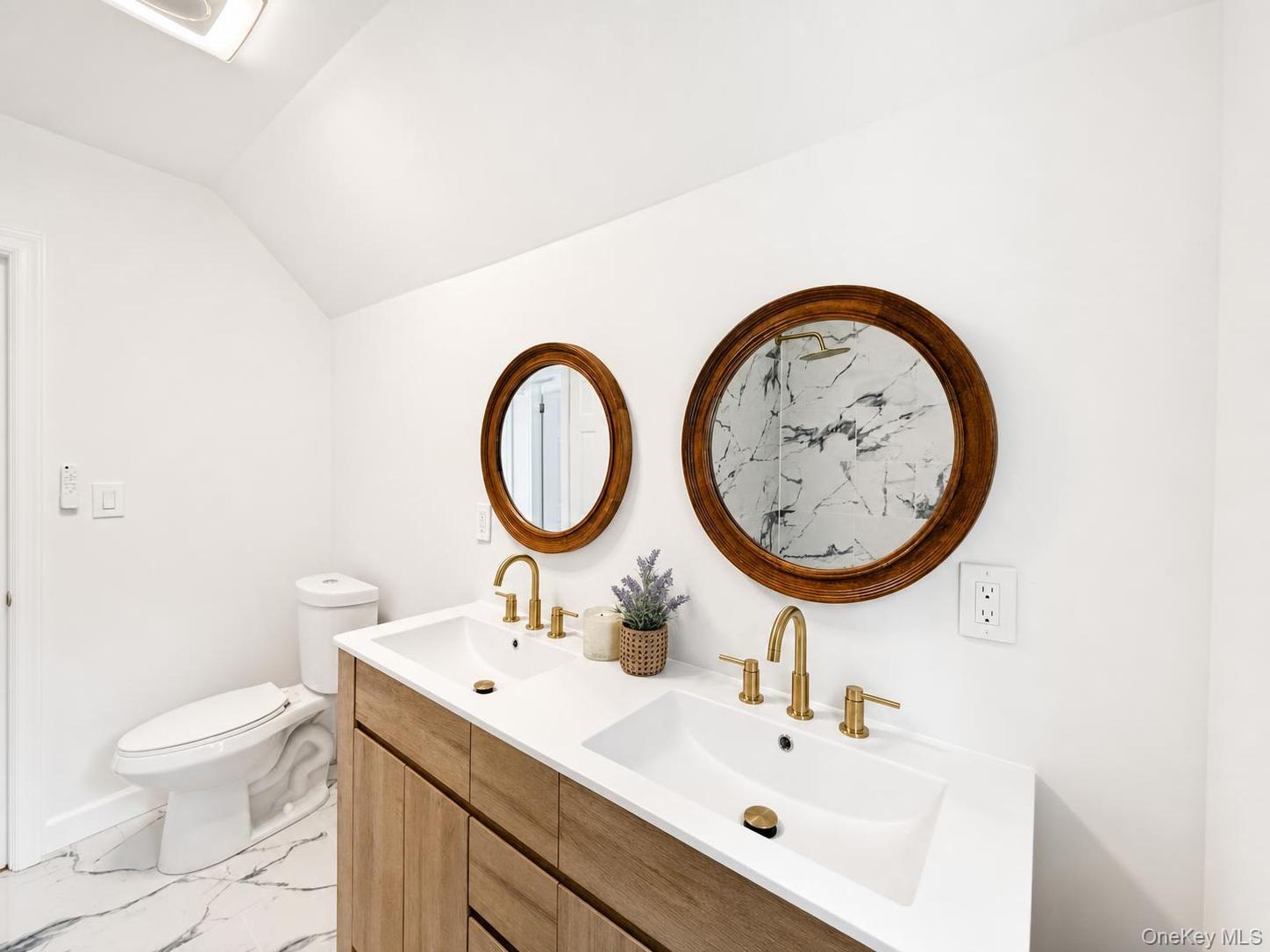 10 Field Street Property Photo 30