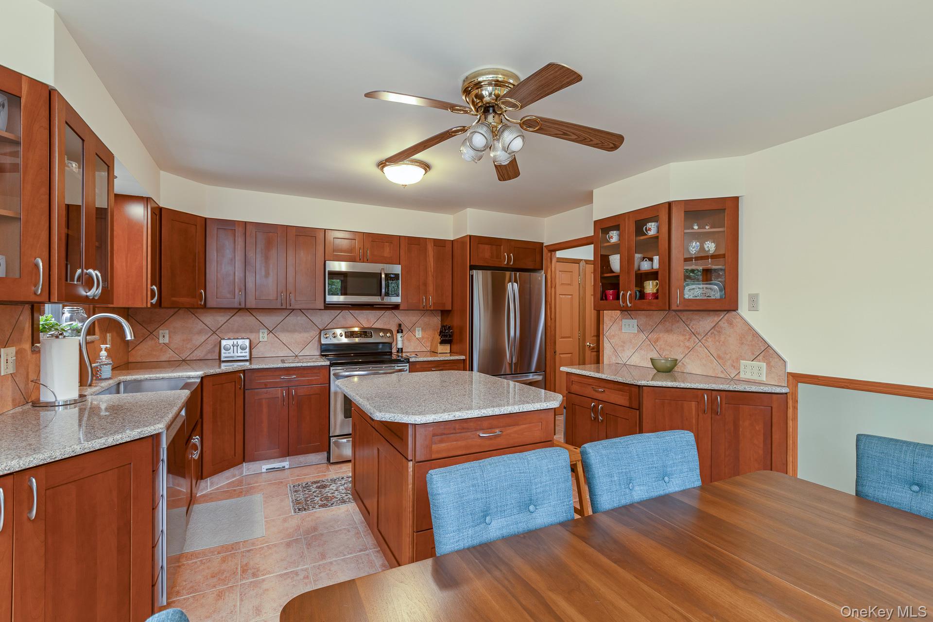 76 Wylde Road Property Photo 12