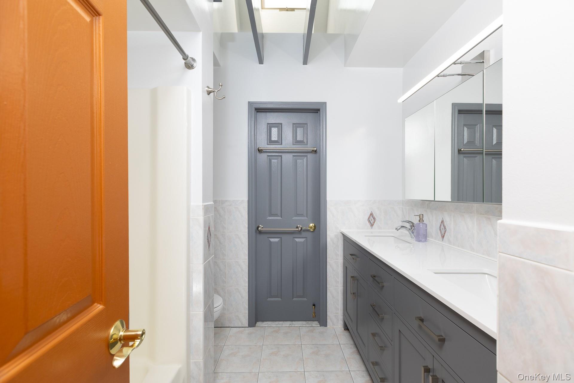 76 Wylde Road Property Photo 17