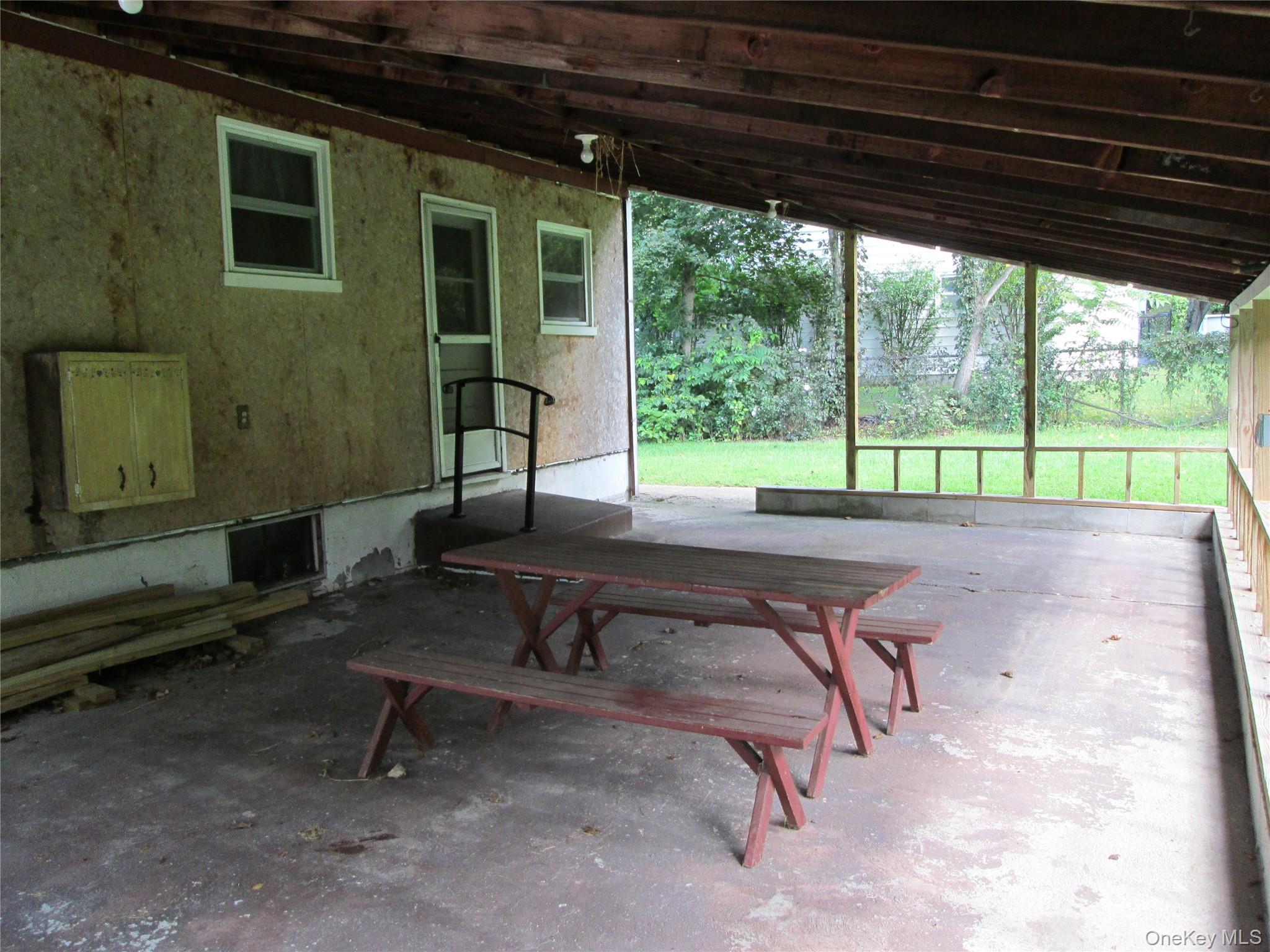 4 Barbara Lane Property Photo 15