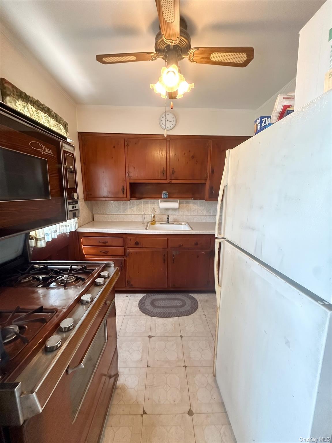 124 Westwood Road Property Photo 2
