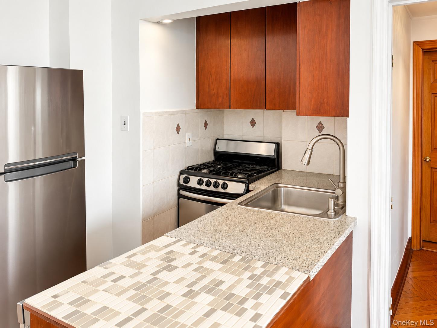 140 W 71st Street 4c Property Photo 21