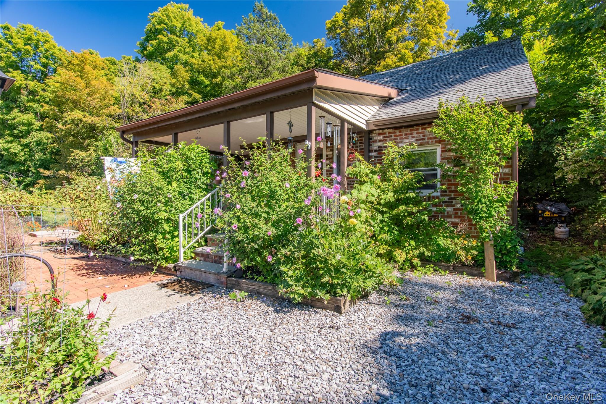 1440 Route 9g Property Photo 5
