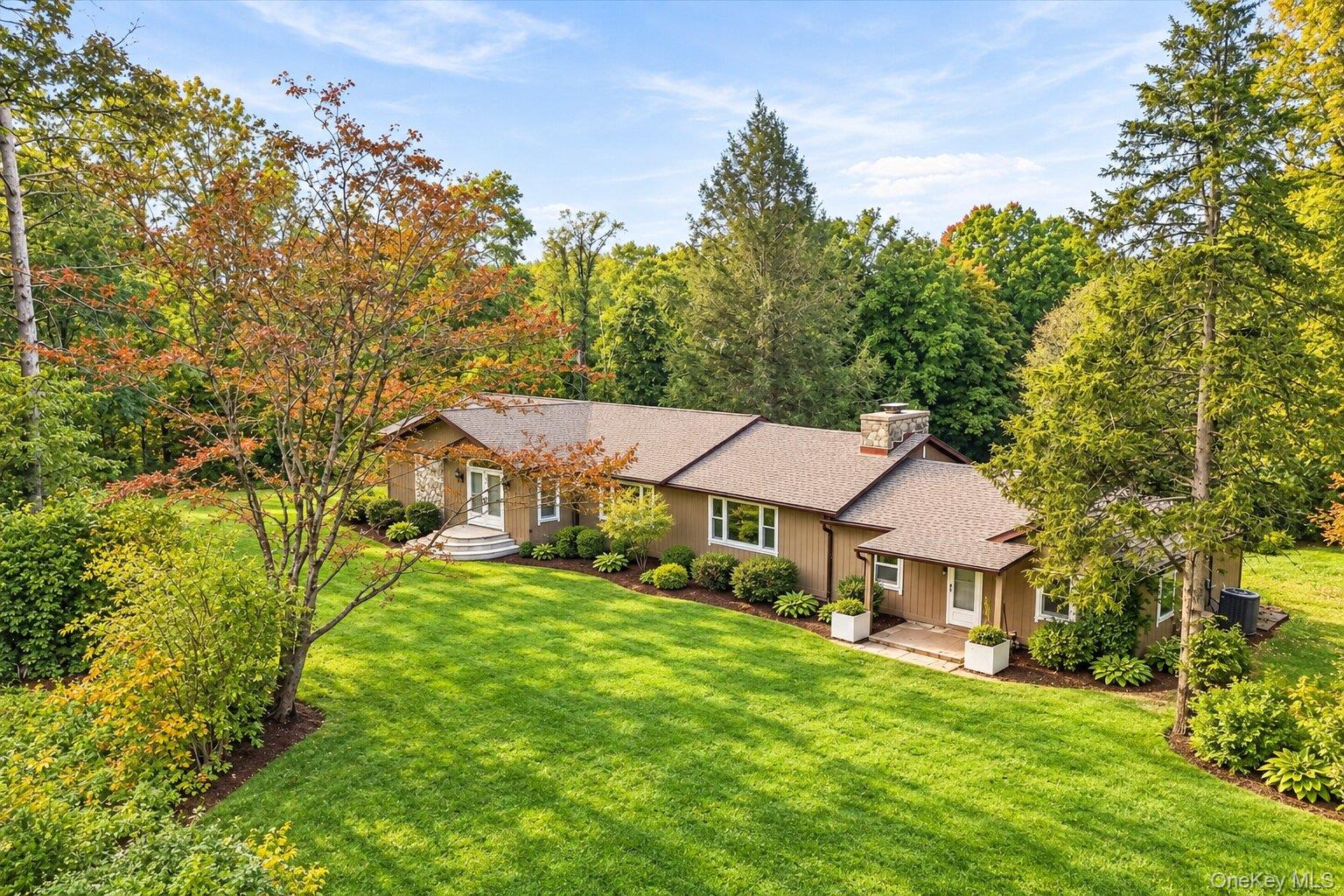 401 Ruskey Lane Property Photo 4