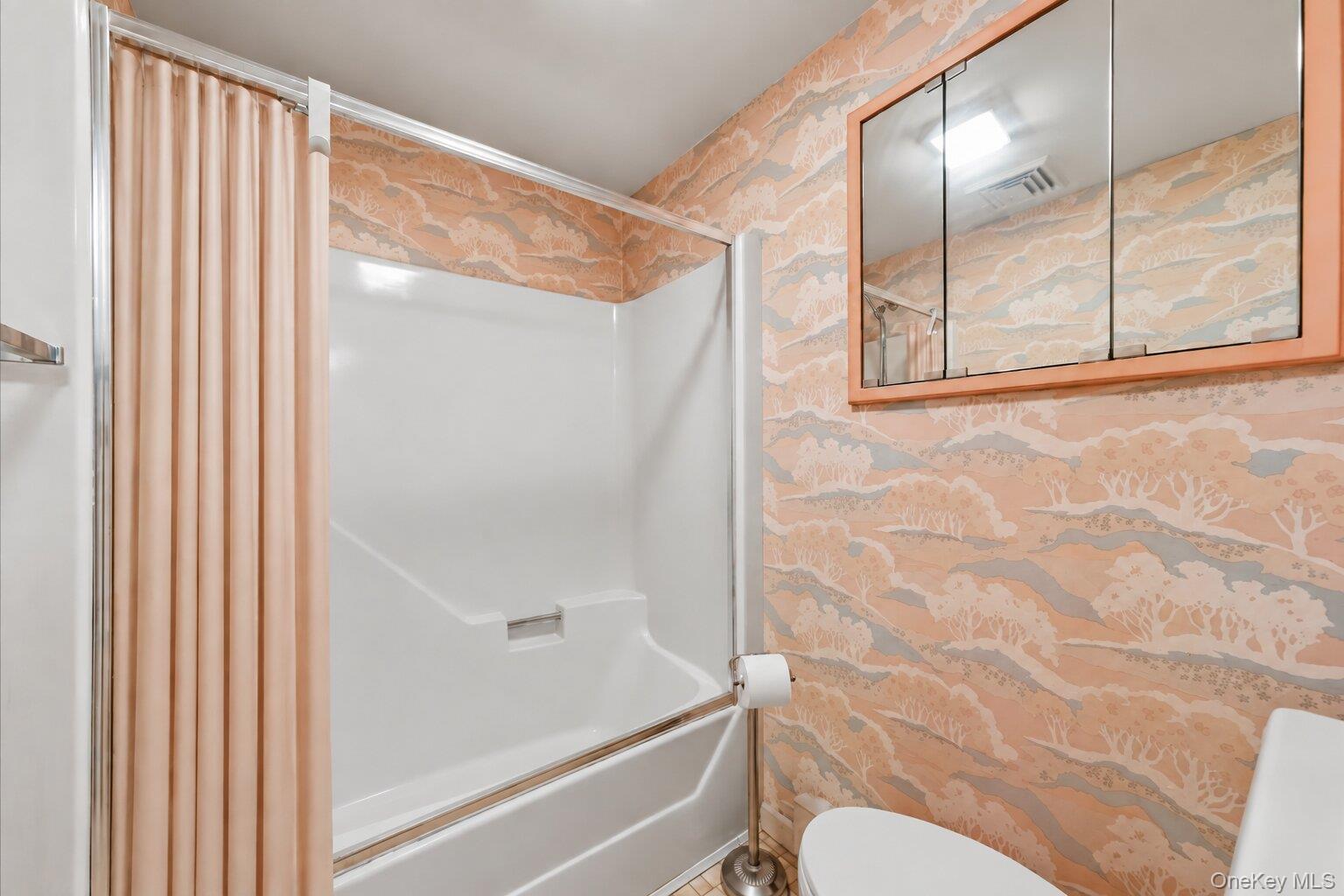 401 Ruskey Lane Property Photo 24