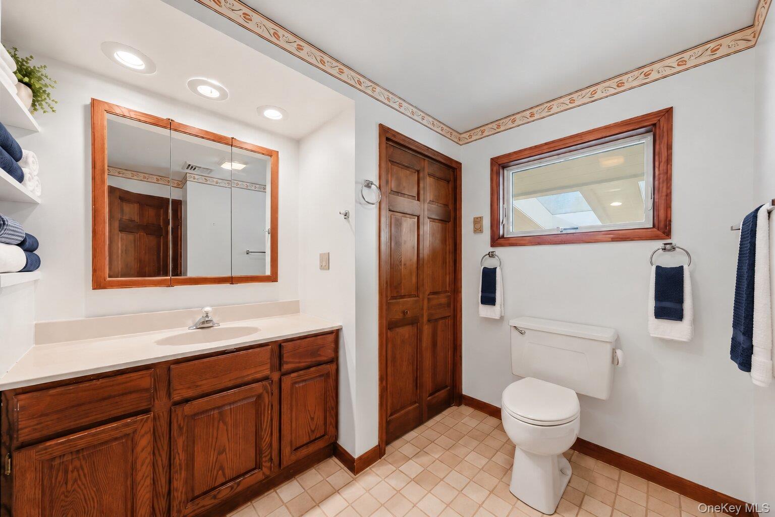401 Ruskey Lane Property Photo 32
