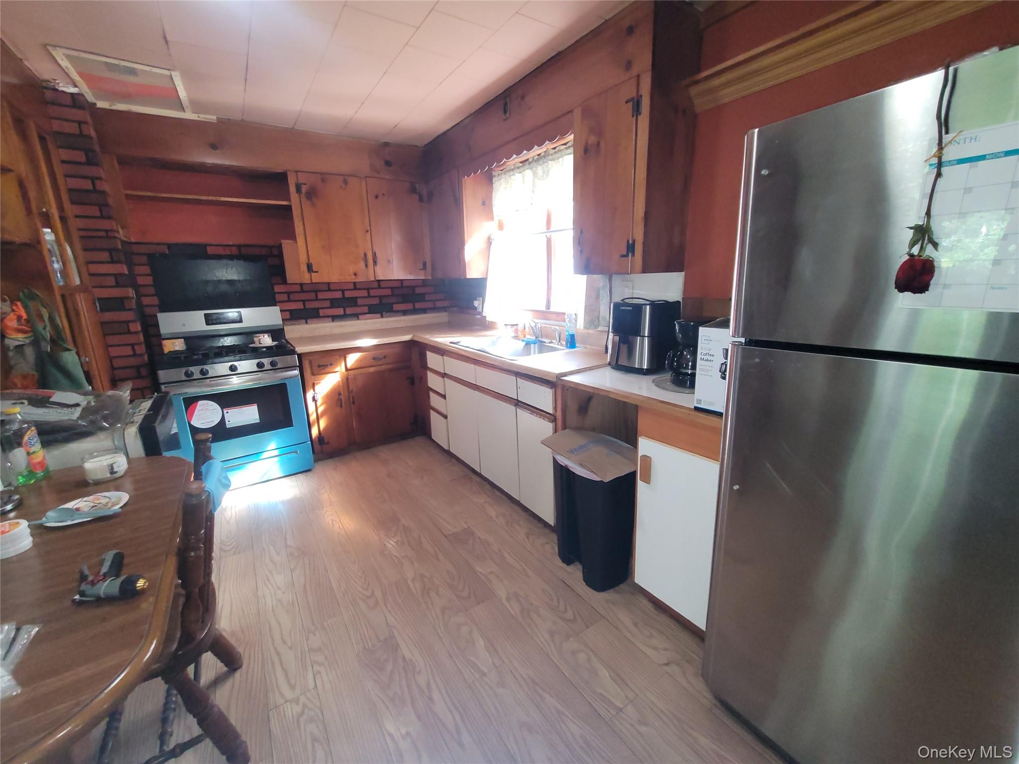 432 Southwoods Drive Property Photo 7