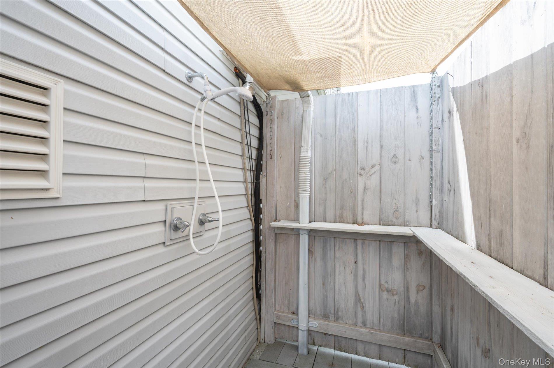 15 E Lincoln Avenue Property Photo 37