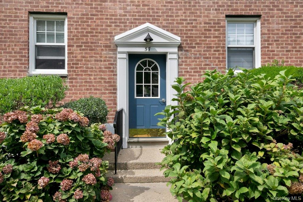57 Columbus Avenue 2B Property Photo 1