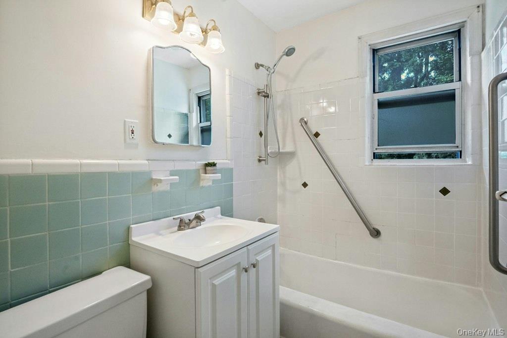 57 Columbus Avenue 2b Property Photo 15