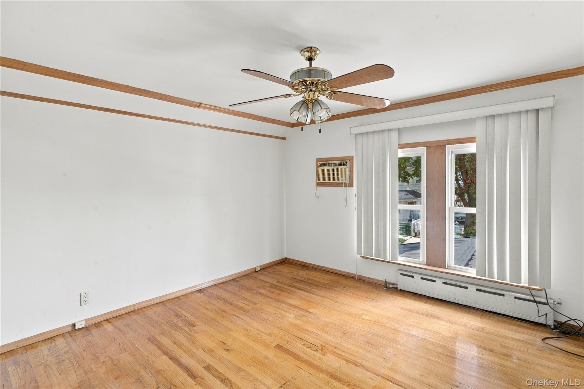9413 108th Street Property Photo 2