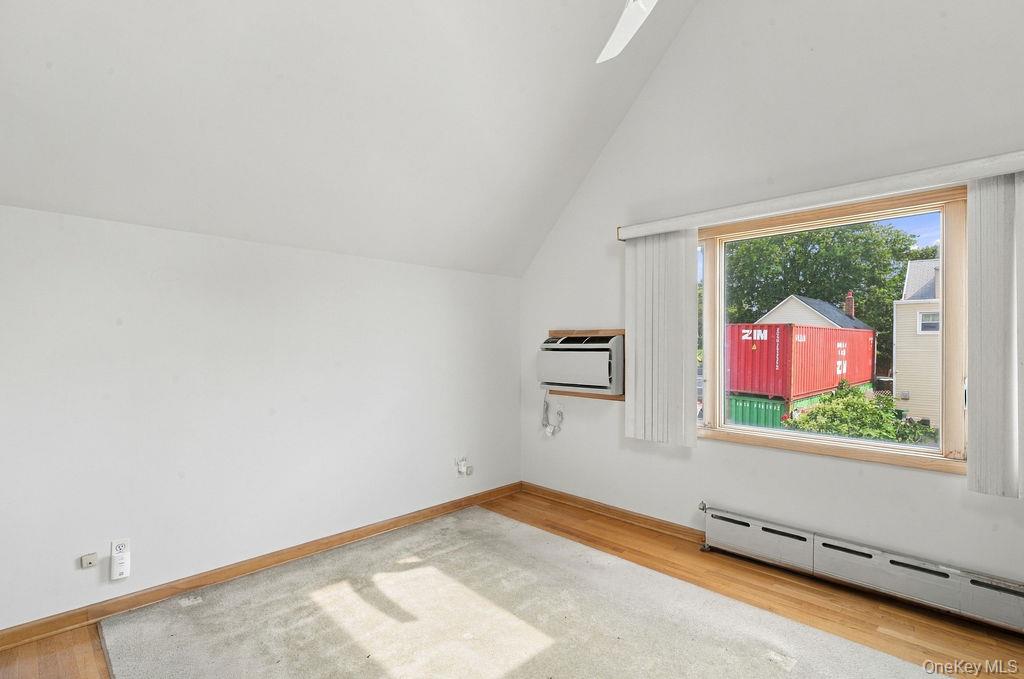 9413 108th Street Property Photo 11