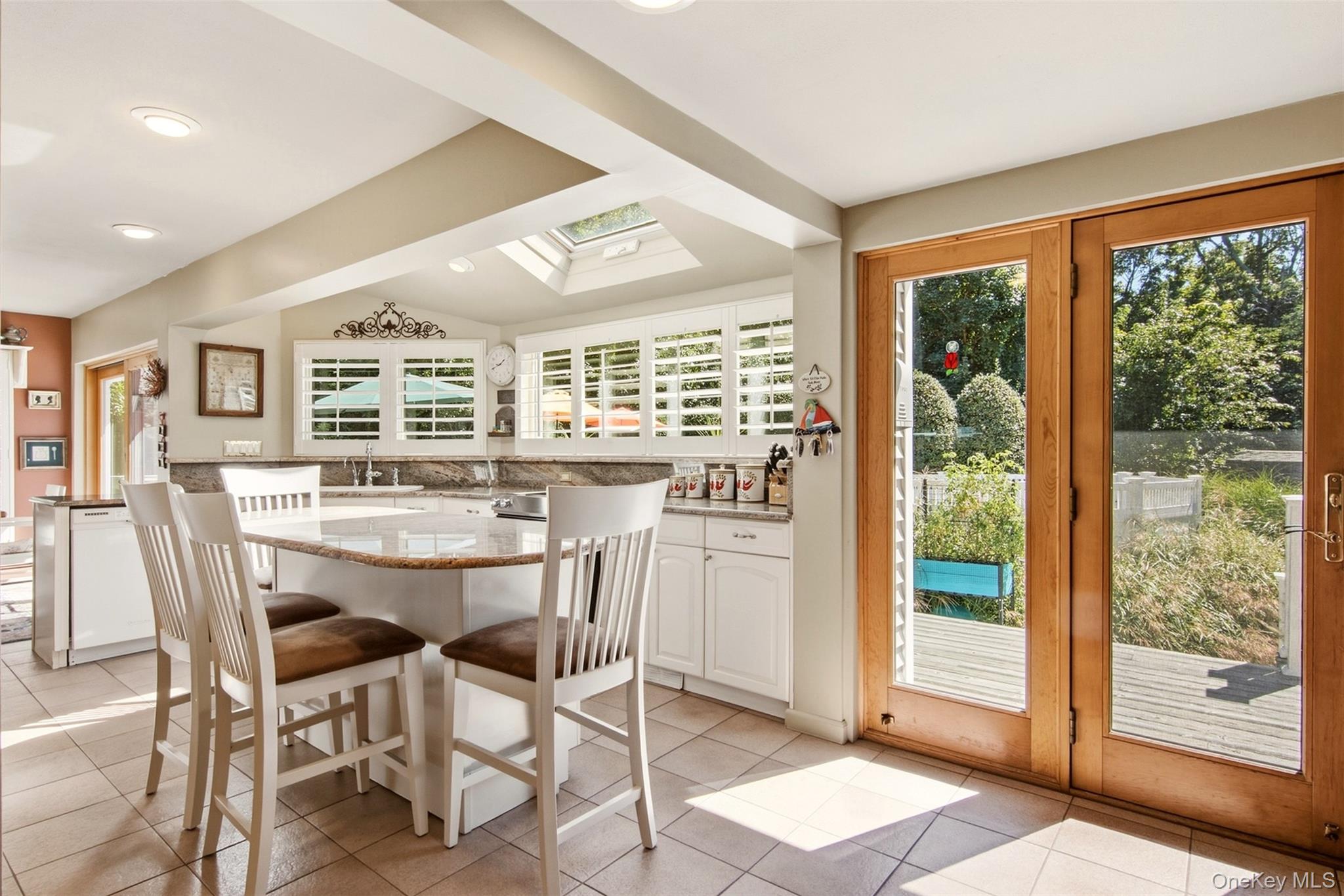 14 Seacliff Lane Property Photo 12
