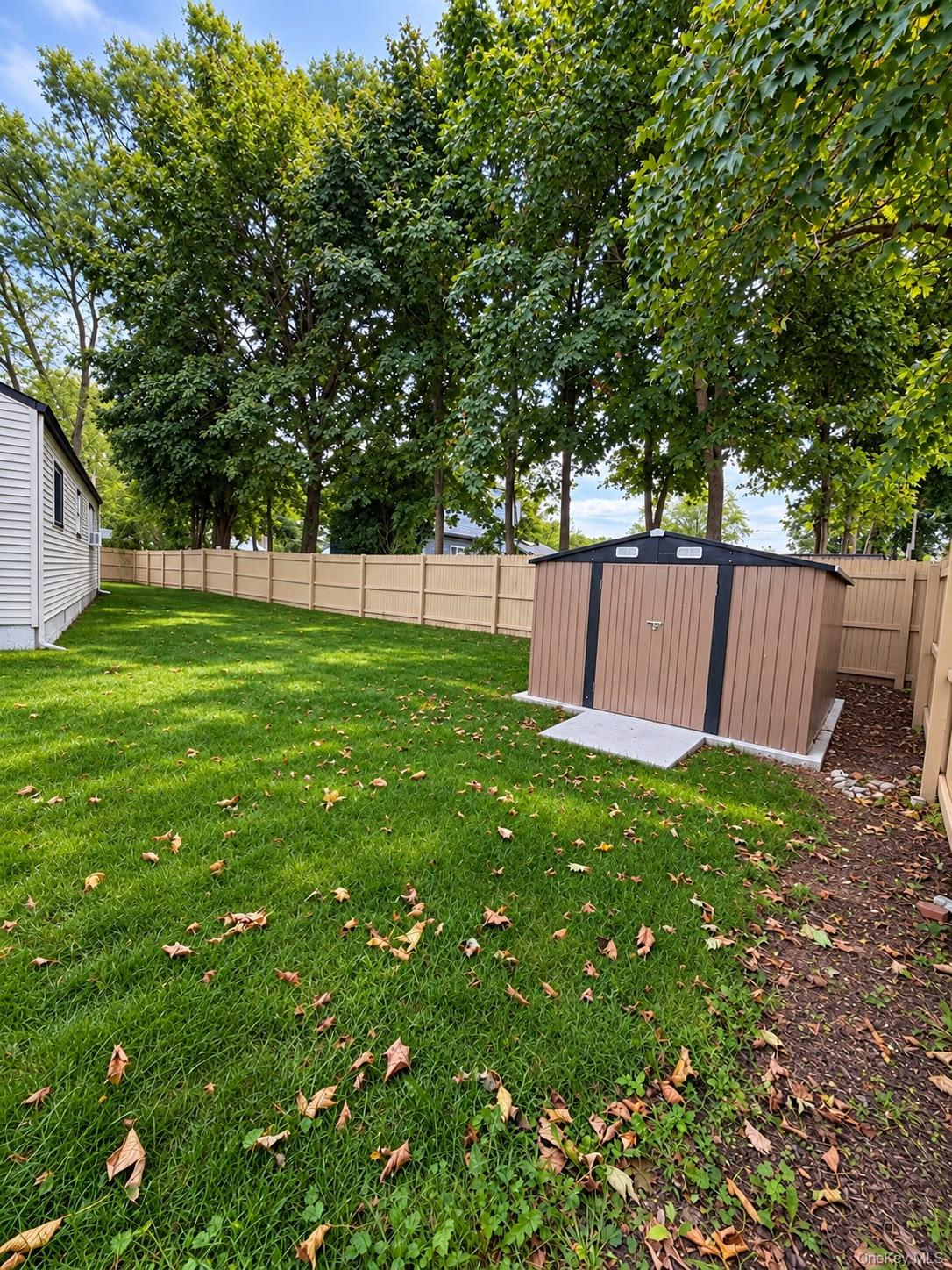 2602 Knickerbocker Avenue Property Photo 9
