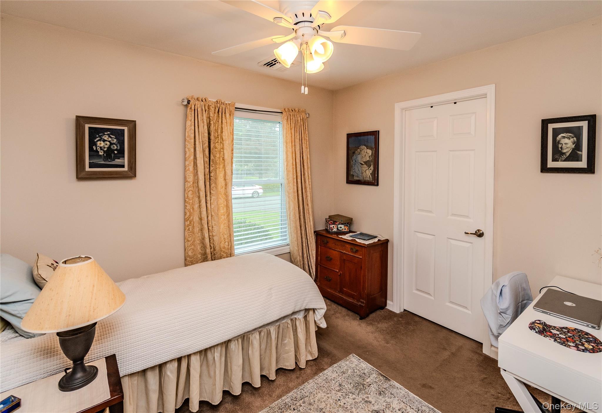 5 Meadowbrook Drive Property Photo 15