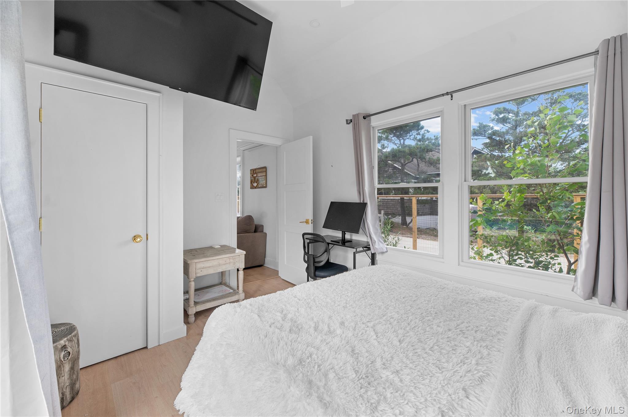 253 Cottage Walk Property Photo 17