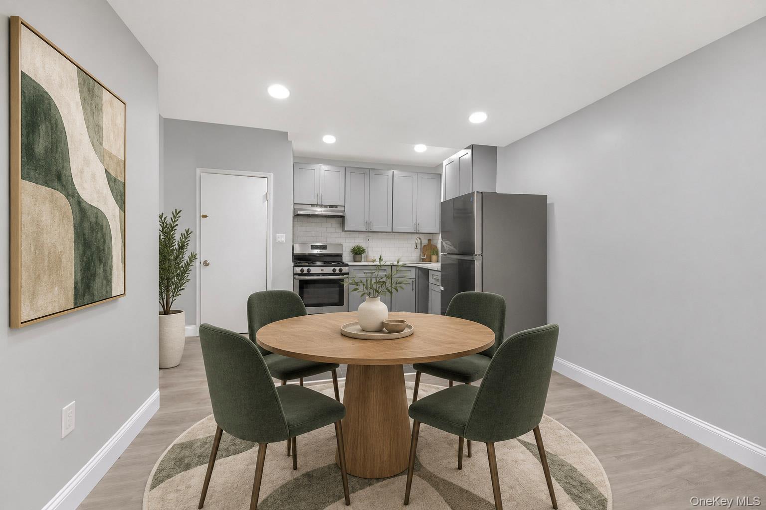 1893 Longfellow Avenue Property Photo 4