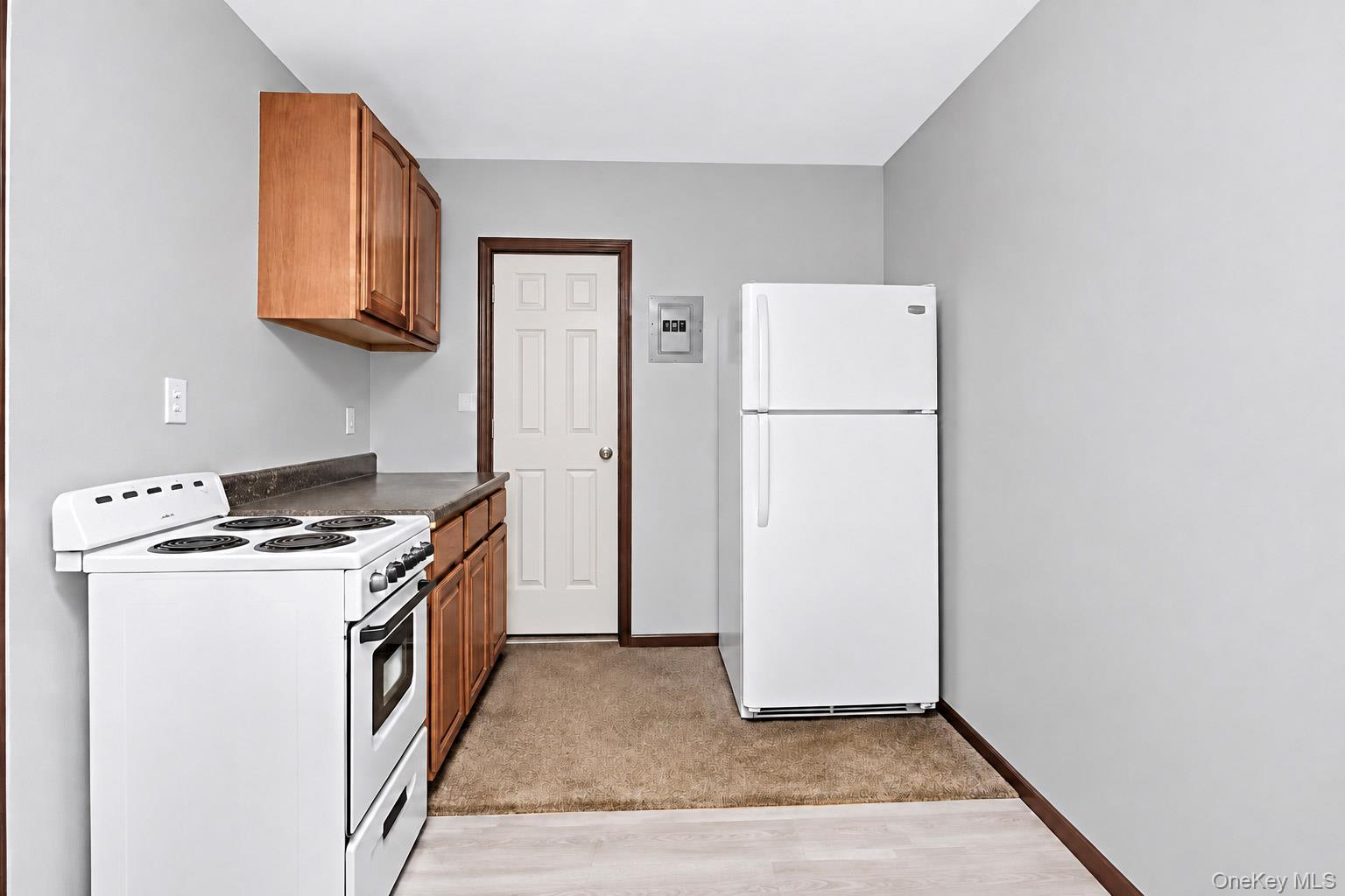 1893 Longfellow Avenue Property Photo 26