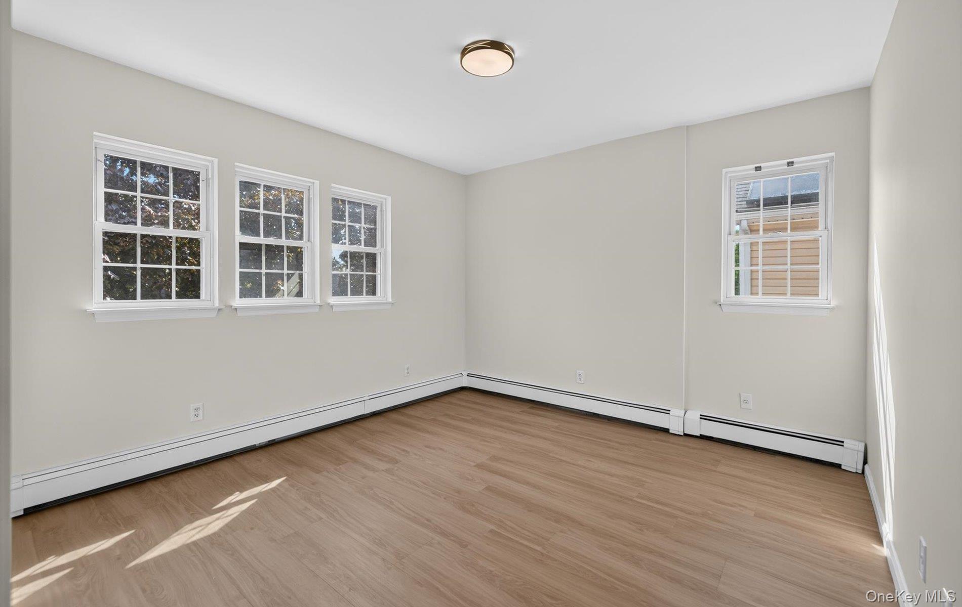 8548 257th Street Property Photo 24