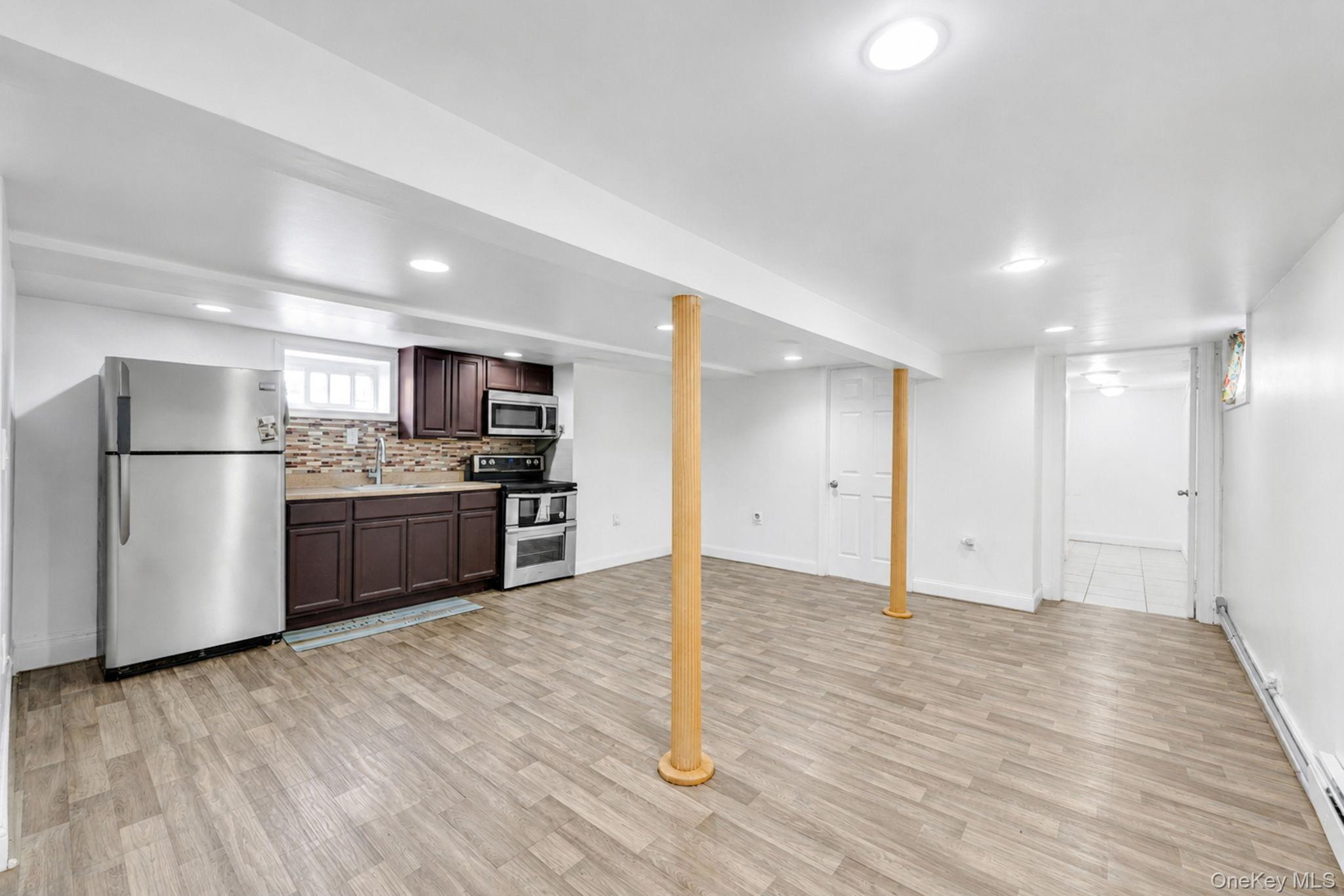 119-27 191st Street Property Photo 21