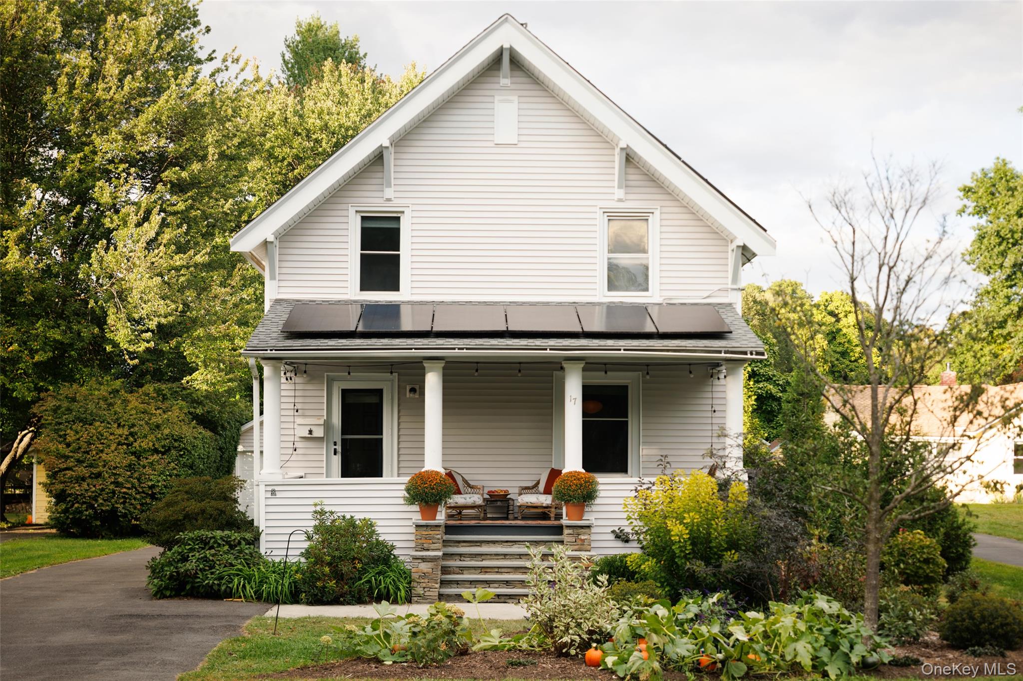 17 Garden Street Property Photo 1