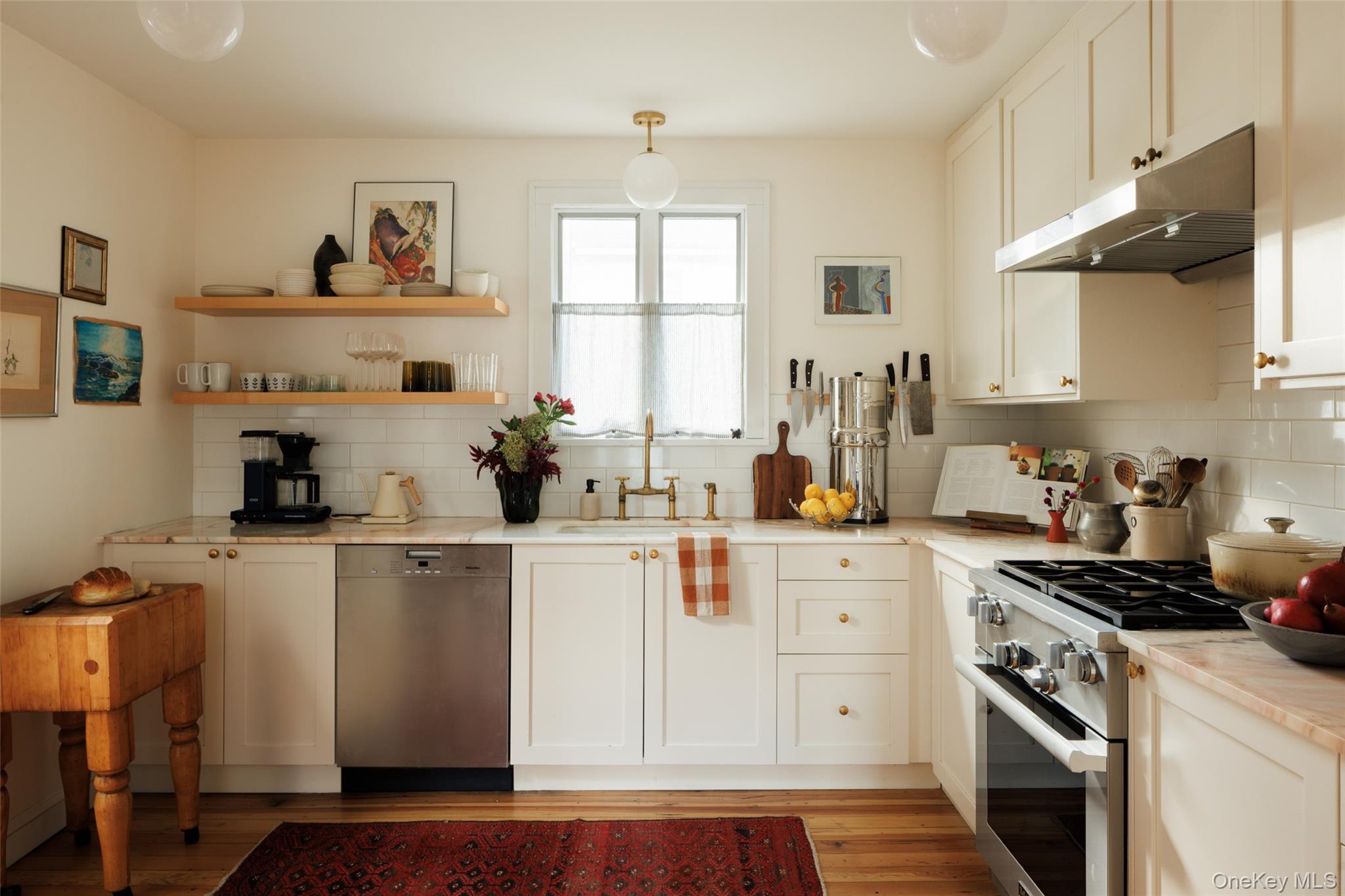 17 Garden Street Property Photo 7
