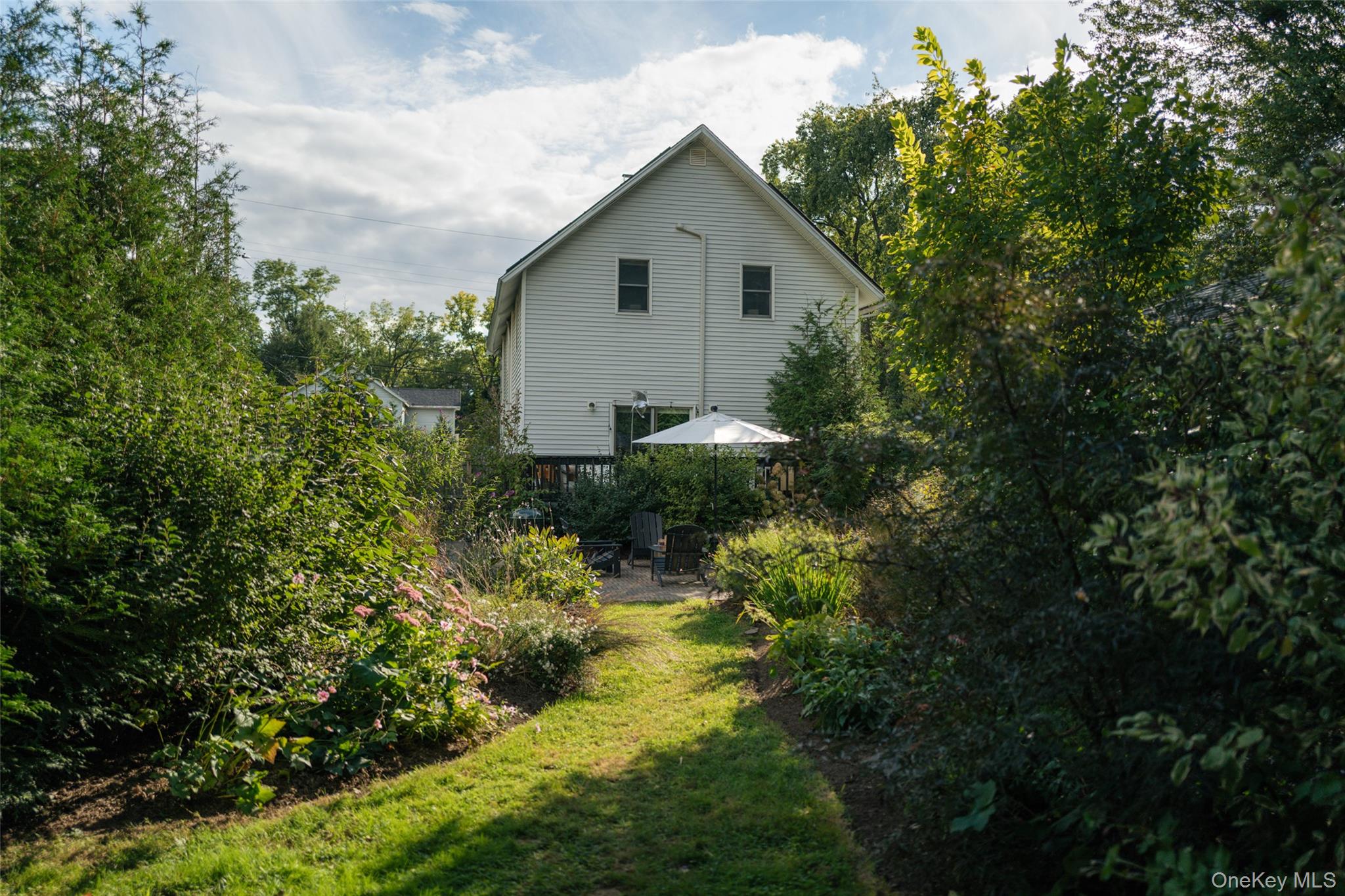 17 Garden Street Property Photo 24