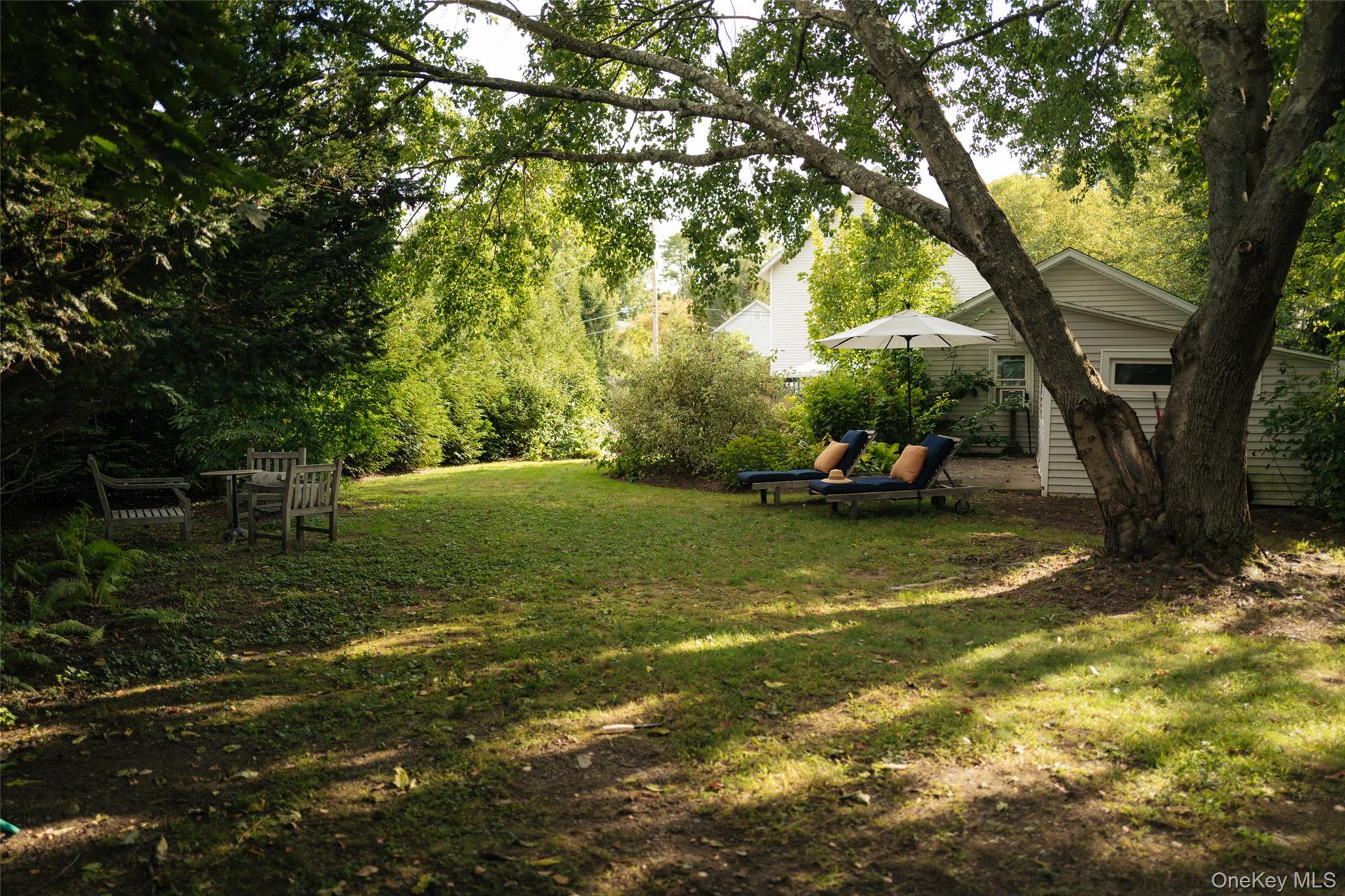 17 Garden Street Property Photo 25