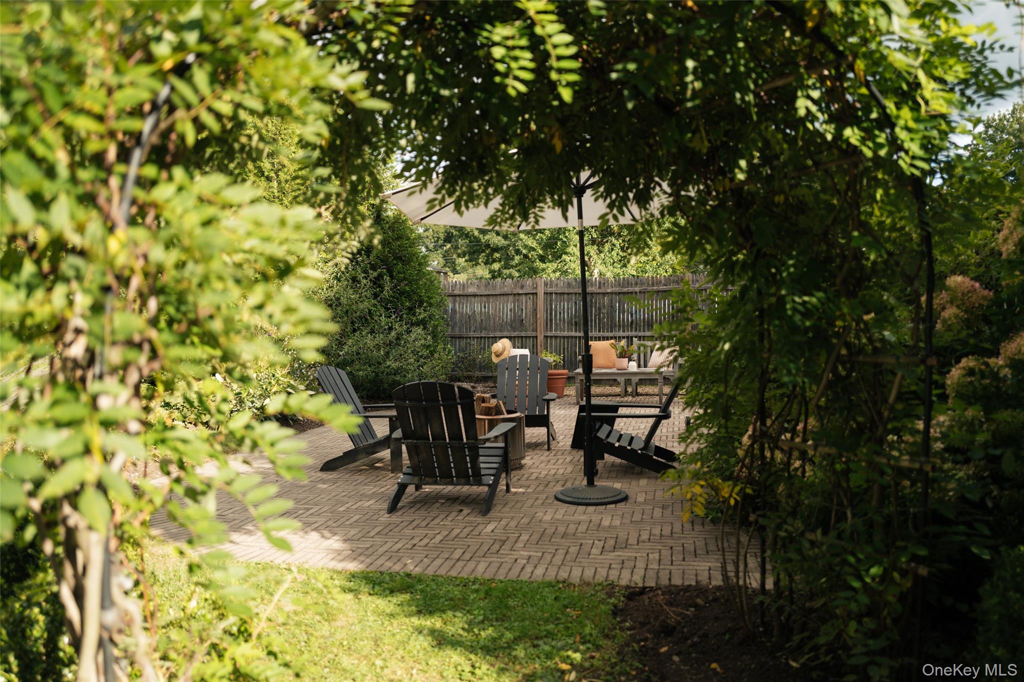 17 Garden Street Property Photo 26