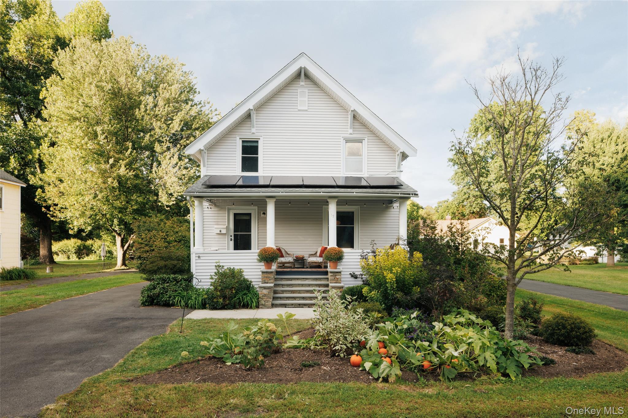 17 Garden Street Property Photo 27