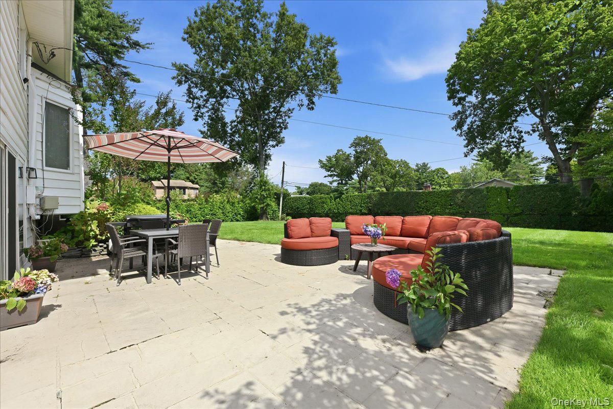 3 Maplewood Lane Property Photo 24