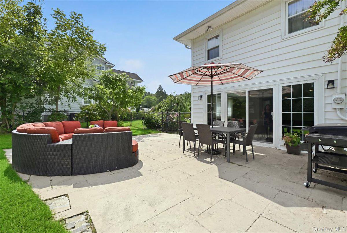3 Maplewood Lane Property Photo 25