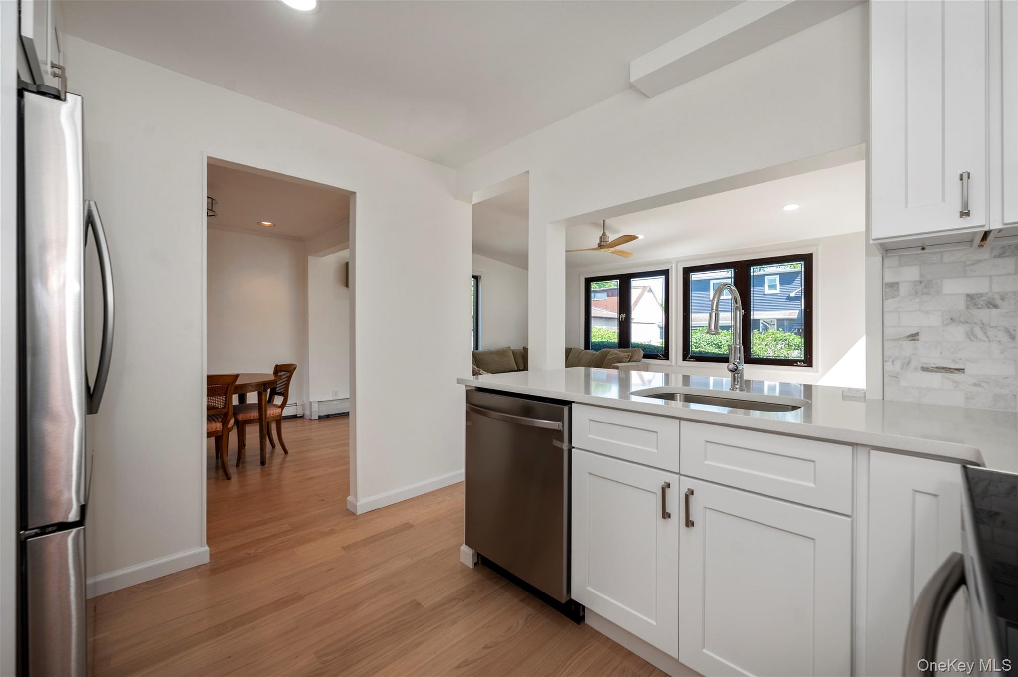190 W Waukena Avenue Property Photo 6