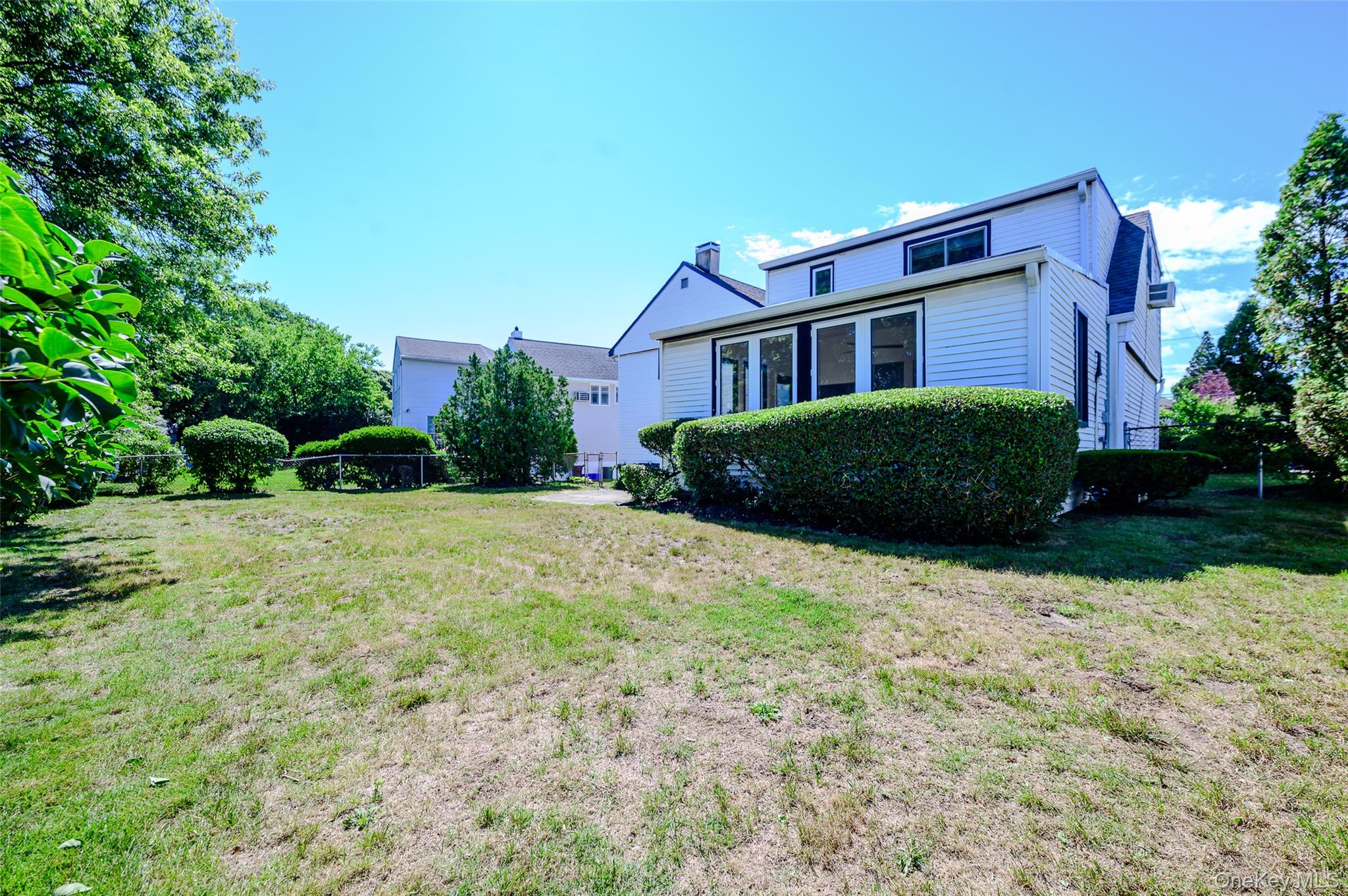 190 W Waukena Avenue Property Photo 21